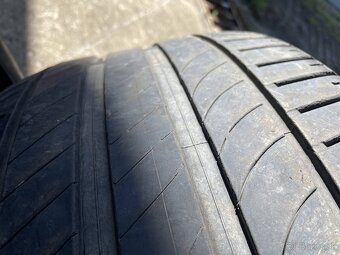 275 40 R20 255 40 R19 - 10