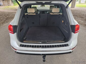 Touareg 4,2TDI 250kw R-LINE - 10