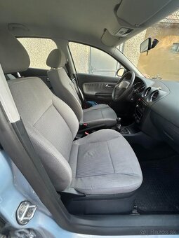 PREDÁME SEAT IBIZA - rok výroby 2003 - 10
