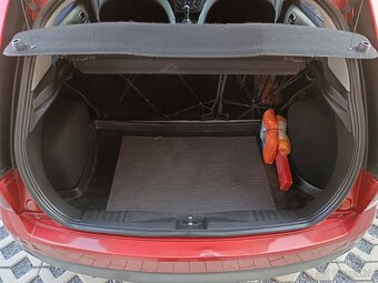 Ford Fiesta 1.4 TDCI, rv. 2008, 1. Majiteľ,  kúpené SR - 10