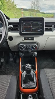 Suzuki Ignis 1.2 - 10