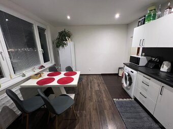 Predám 1izbovy byt v Brezne 38m ŠLN-kompletná rekonštrukcia - 10