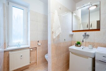 Rezervovaný - Svetlý 2-izbový byt 60 m² – Dukelská - 10