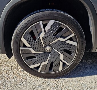 ŠKODA KODIAQ 2.0 TSI RS 4X4 DSG - 10