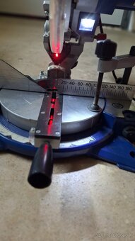 Pokosová píla, Metabo KS 216 Lasercut - 10