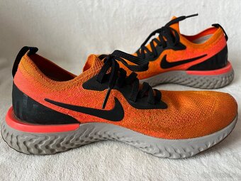 Nike Epic React Flyknit, velkost 39. - 10