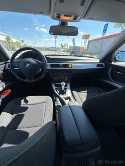BMW 318d (E90) - 10