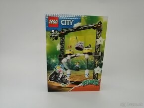 Nabízím různé stavebnice Lego NOVÉ - 10