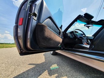 Mercedes-Benz R129 280 SL - 10