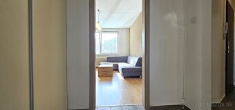 PNORF – kompl. zariadený 2i byt, 51 m2, šatník, Hollého ul. - 10