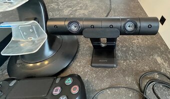 PLAYSTATION 4 SLIM 1tb - 10