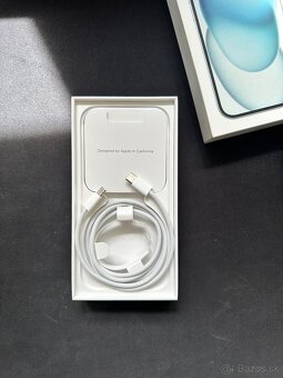 Apple iPhone 15 256GB Modrá Blue - 10