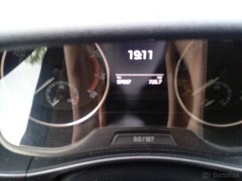 Škoda Fabia 1.0 TSI 81kW, r. 2019, výbava, TOP stav - 10