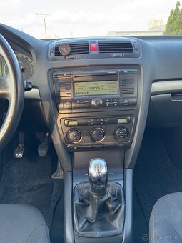 ŠKODA OCTAVIA 2 1.9 TDI 77KW - 10