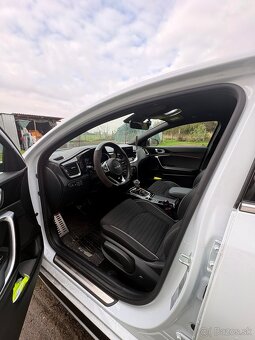 Kia PROCEED 1,5 T-GDI 7DCT GT-LINE - 10