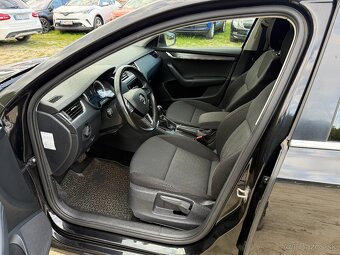 Škoda Octavia Combi 2.0 TSI Style DSG - 10