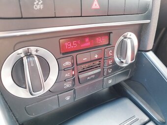 Audi A3 Sportback 1.6 TDI, DPF Attraction, rok výr.: 2011 - 10