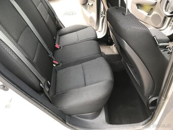 Hyundai i30 1.4 CVVT Comfort - 10