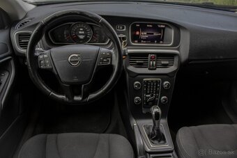 Volvo V40 - 10