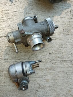 Súťažný motocykel - 10