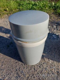 Hodiny, starožitný mlynček, Stará termoska - 10