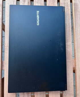 Gaming laptop Gigabyte G5/KF/i5-12500H/15,6"/FHD/16GB/512GB - 10