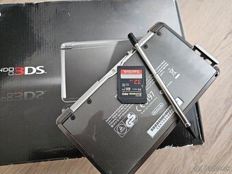 Nintendo 3DS - 10