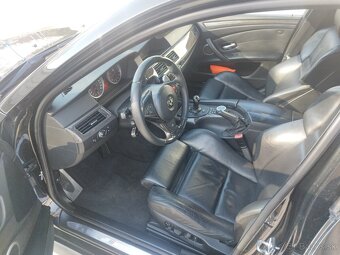 Bmw E61 M5 v10 - 10