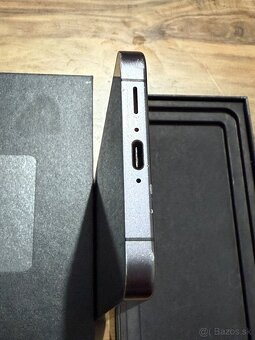 Predám Samsung Galaxy S24 FE 8GB Rám 128GB Bežné Známky - 10
