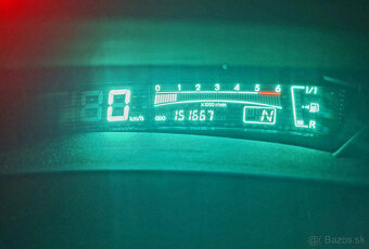 Toyota Yaris 1,4D-4D 66 kW Automat 5 - 10