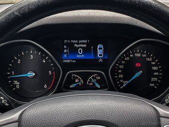 Ford Focus 1.5 TDCi Duratorq 120k Trend - 10