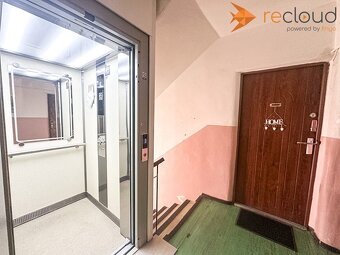 2-izbový byt - kompletná rekonštrukcia v centre mesta Poltár - 10