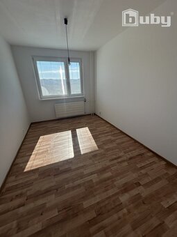 PREDAJ - 3 IZBOVÝ SLNEČNÝ BYT, ROZKVET, POVAŽSKÁ BYSTRICA - 10