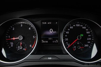 VW Passat Variant 2.0 TDI 110kW DSG Pôvodný lak - 10