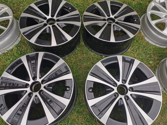 Mercedes Benz E (W213)-orig. 18" alu so snímačmi dvojrozmer - 10