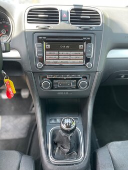 Volkswagen Golf 1.6i+LPG - 10