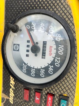 Snežný skúter Can am Skandic 600 - 10