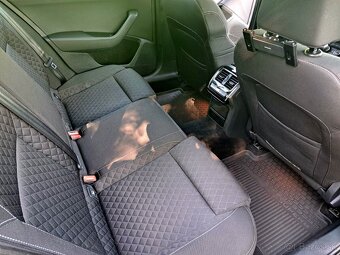 Predam Skoda Superb combi 2.0tdi style - 10