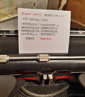 Funkční psací stroj GRANTA Model 90 z roku 1943 - 10