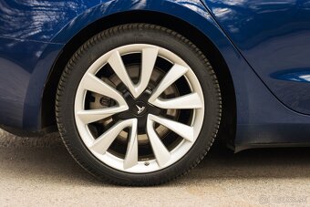 Tesla Model 3 Long Range dual motor, 4x4, 430 km dojazd - 10