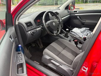 Vw golf 5 benzín 2008 - 10