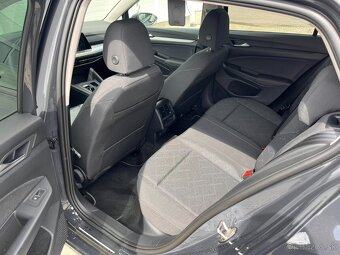 Volkswagen Golf 1.5 eTSI ACT Life DSG - 10