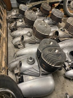 Motory Jawa 350/360 panelka - 10