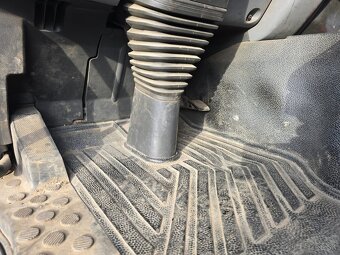 SPECIÁL MERCEDES ACTROS 2532 6X2 r.2012,standart,automat - 10