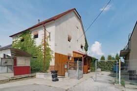 NA PREDAJ bývalá sýpka / Preselany - 10