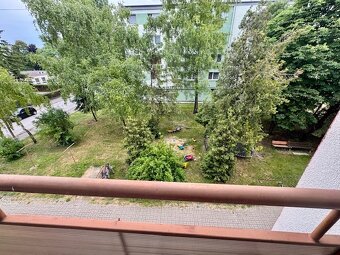 Na predaj 2 izbový byt v centre Šurian aj s garážou - 10