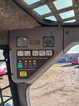 Bobcat S150, rok 2008 - 10
