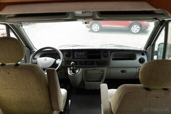 Renault Master 2,5 dci Autokaravan - 10