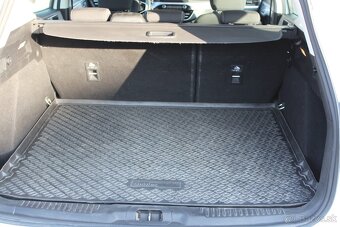 Ford Focus Kombi 1.5 TDCi EcoBlue Edition A/T - 10