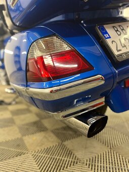 Honda Goldwing 1800 - 10
